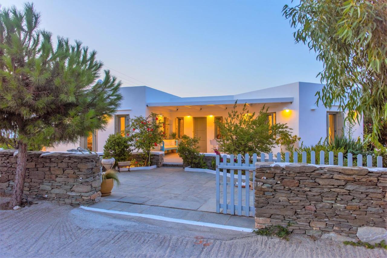 Villa Arades Sifnos With Private Pool أبولونيا المظهر الخارجي الصورة